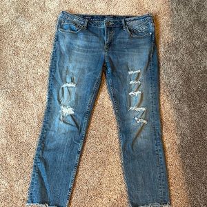 Vigoss Womens Skinny Crop Distressed Denim